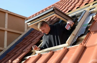 Pose de fenêtres de toit Velux aux Monceaux